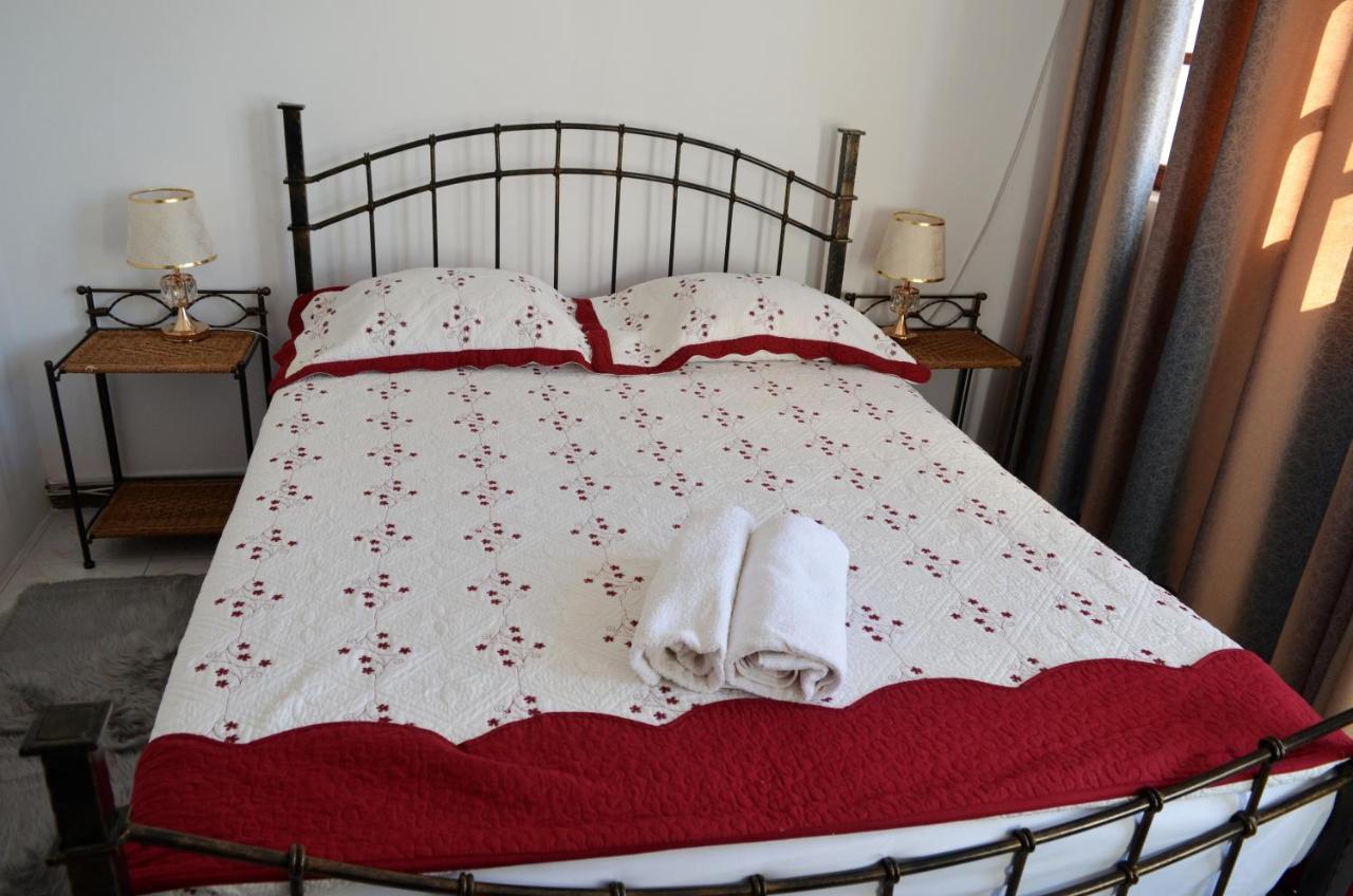 Plateau Apartment Прая Екстер'єр фото